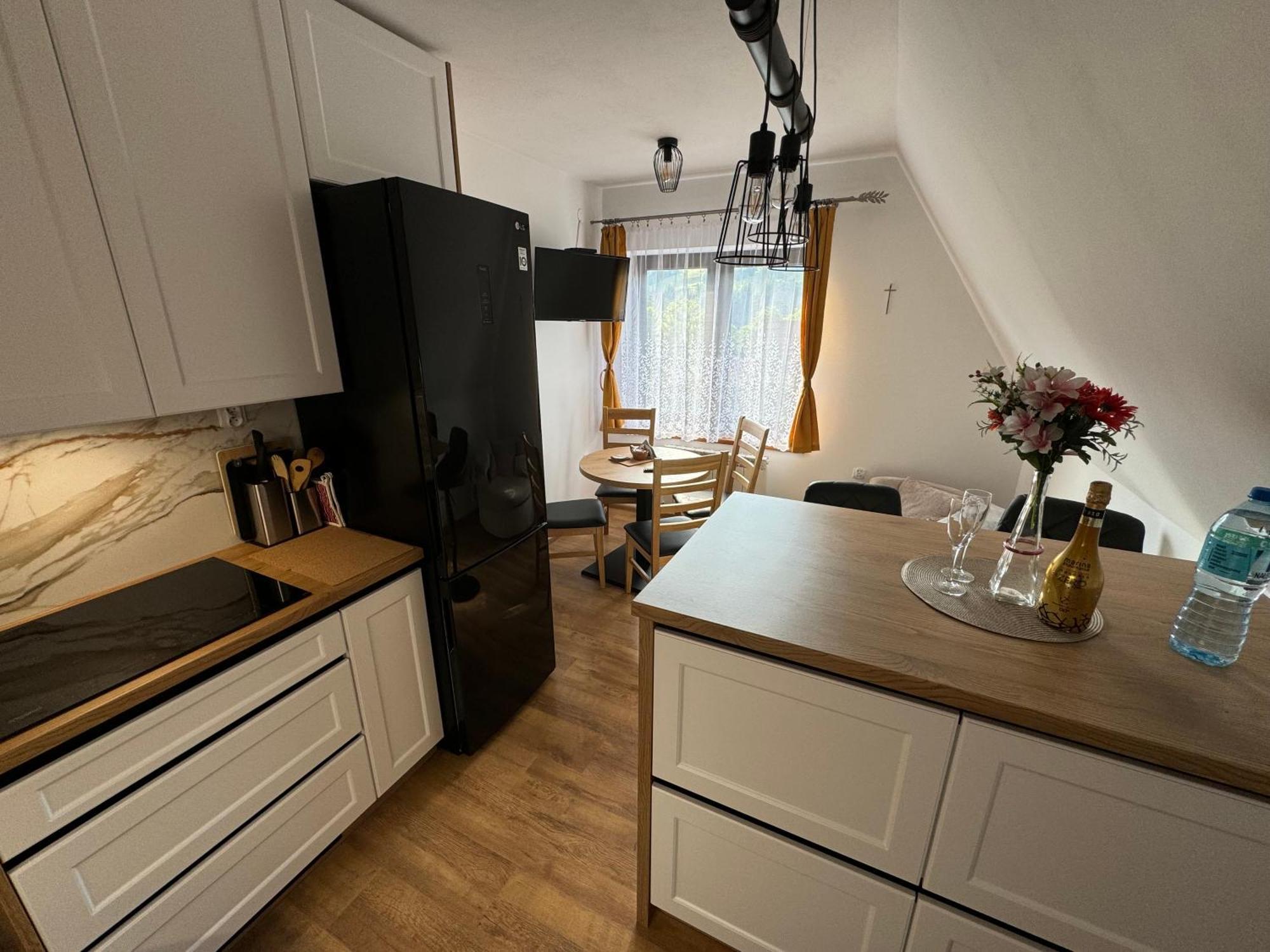 Gut Apartment Poronin Buitenkant foto